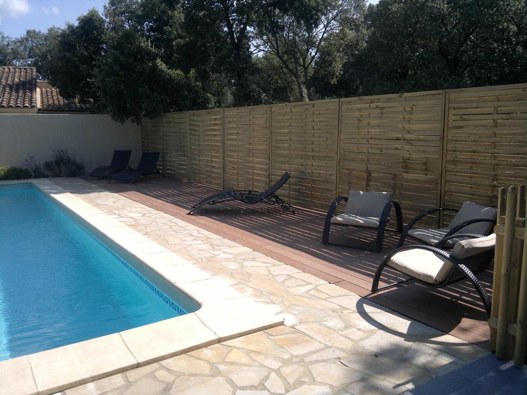 Villa A L'Est D'Uzes Saint-Siffret Exterior foto